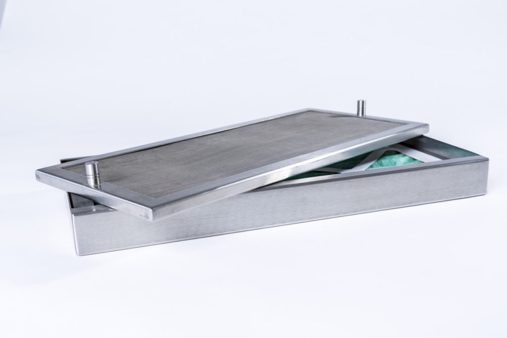 Kanalluftfiltergehäuse, Wand- u. Deckenfilterauslässe, Flusenabscheider, Metallfilter, Wandzellenfilteranlage